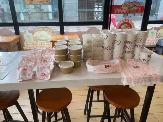 上海开馄饨店